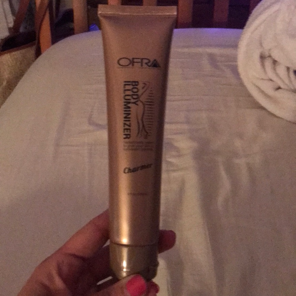 Ofra Body Illuminizer